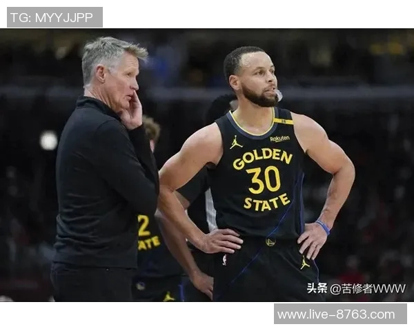 科尔强调库里与巴特勒主导进攻库明加在球队中扮演重要角色 科尔强调库里与巴特勒主导进攻库明加在球队中扮演重要角色