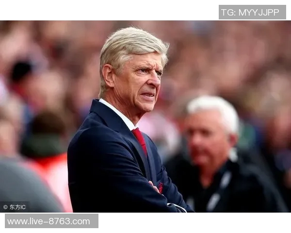 温格回忆亨利初期心态转变:我鼓励他踢中锋不必担心进球 温格回忆亨利初期心态转变:我鼓励他踢中锋不必担心进球