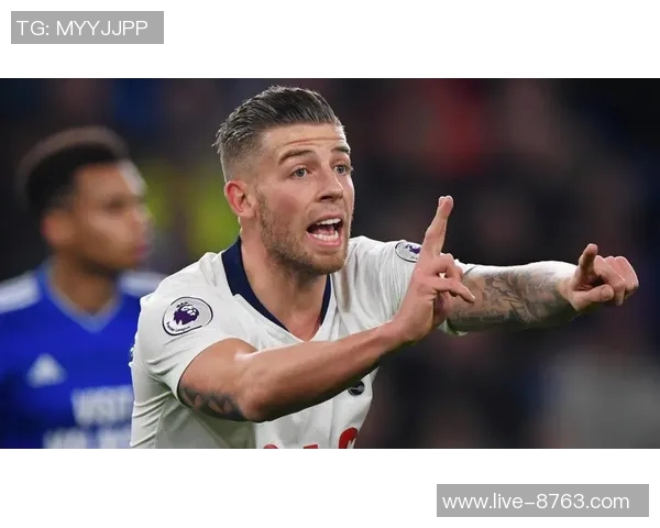 廷伯谈多位置能力与范迪克搭档的优势与信心提升 廷伯谈多位置能力与范迪克搭档的优势与信心提升