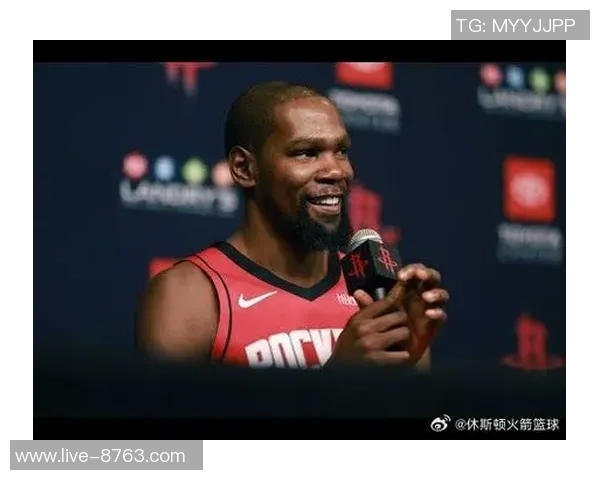 姚明称杜兰特加盟火箭为球队注入强心剂新赛季充满期待与看点 姚明称杜兰特加盟火箭为球队注入强心剂新赛季充满期待与看点