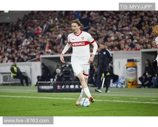 中国足球新星拜合拉木脚后跟进球与沃尔特马德英超神似引发热议 中国足球新星拜合拉木脚后跟进球与沃尔特马德英超神似引发热议