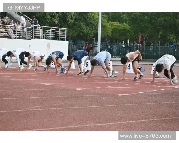 斯潘塞批评垫底队过于重视身体素质忽视技巧引发勇媒无奈反应 斯潘塞批评垫底队过于重视身体素质忽视技巧引发勇媒无奈反应