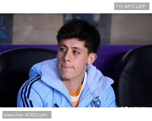 安帅儿子执教巴甲卫冕冠军近五轮仅得一胜落后榜首十八分 安帅儿子执教巴甲卫冕冠军近五轮仅得一胜落后榜首十八分